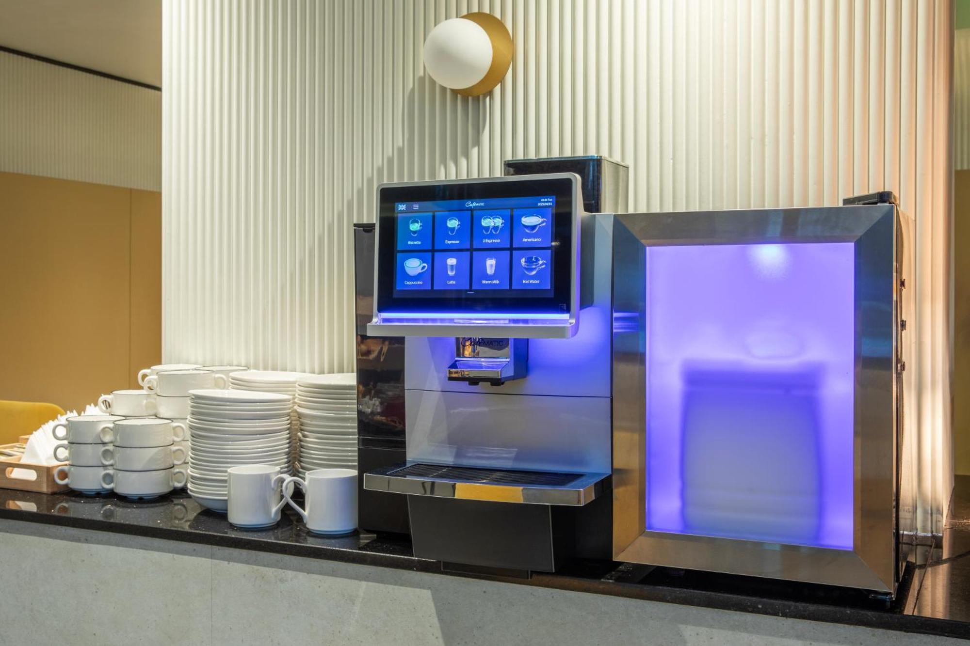 Western Ratchada Hotel Bangkok